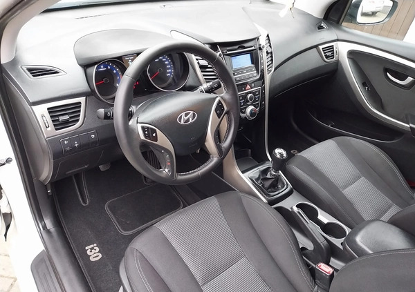 Hyundai I30 cena 34990 przebieg: 156000, rok produkcji 2014 z Brańsk małe 667